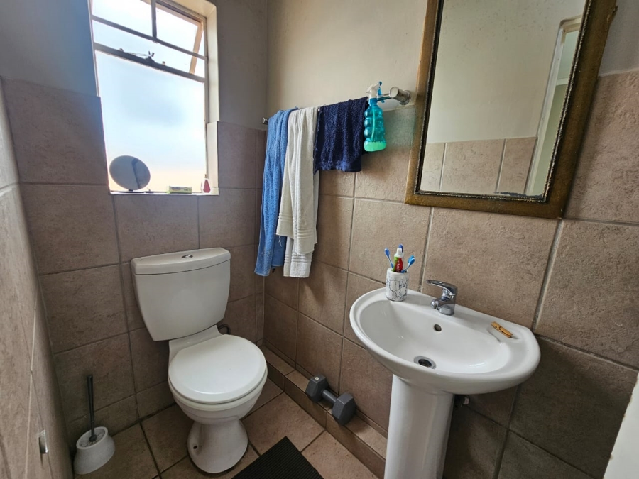 1 Bedroom Property for Sale in Die Bult North West